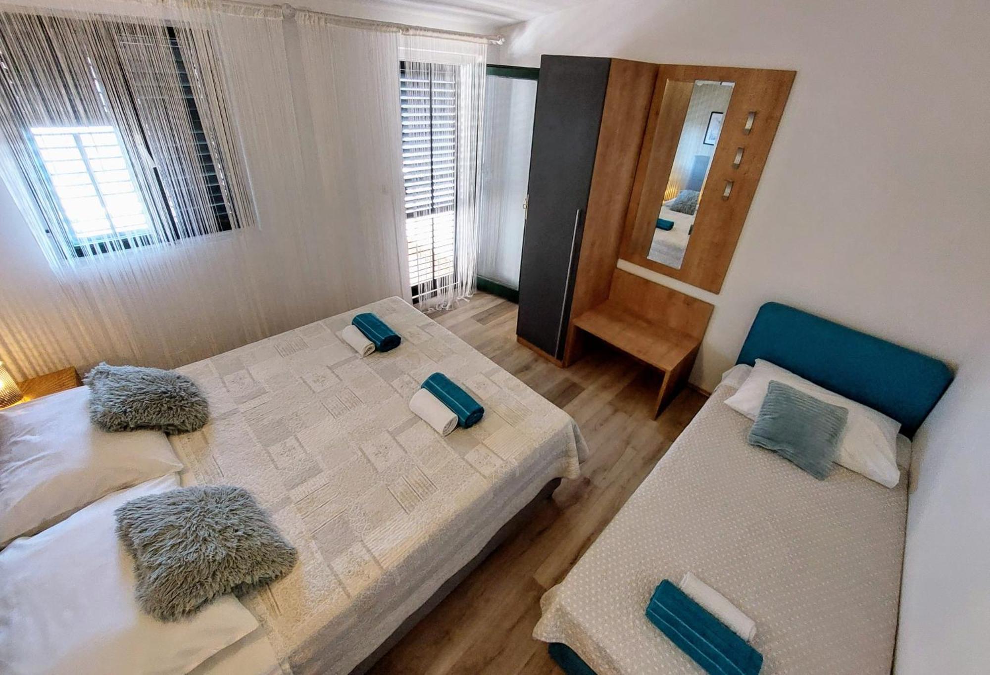 Apartments Meri Zadar Bagian luar foto